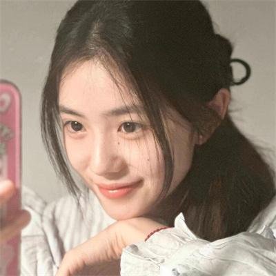 黄大妮